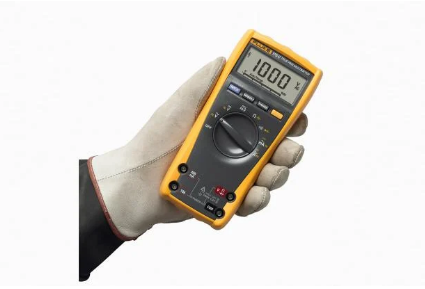 Fluke 175C True RMS Digital Multimeter