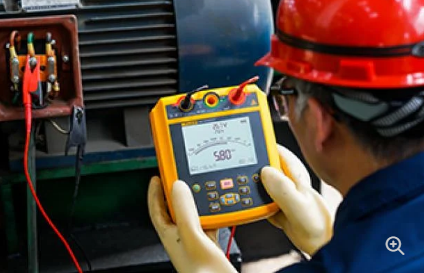 Fluke 1535/1537 2500V Insulation Resistance Tester (Digital High Voltage Megohmmeter)