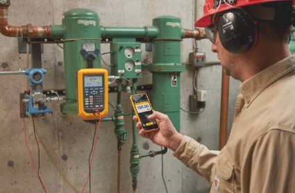 Fluke 729 automatic pressure calibrator