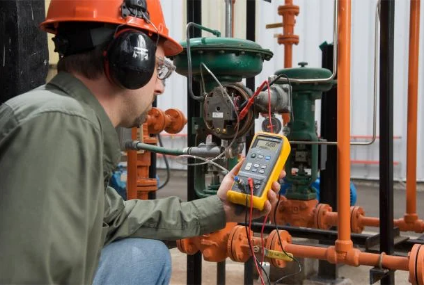 Fluke 719 portable automatic pressure calibrator