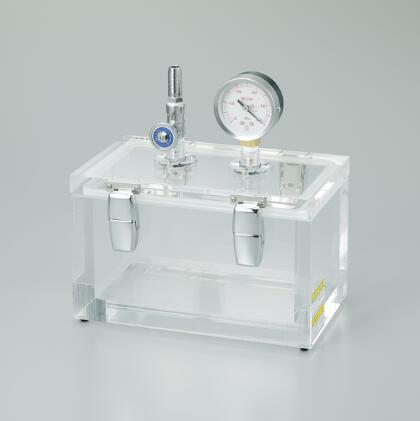 Vacuum moisture-proof box
    